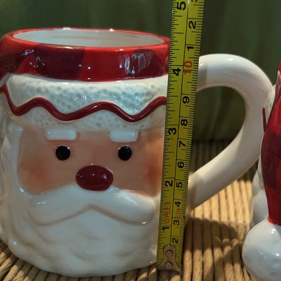 Set of 2 Vintage Hallmark Santa Mugs- VGC - Picture 12 of 12